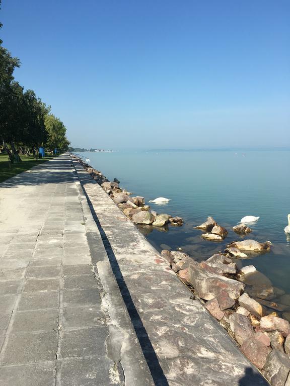 Cuki Apartmanok Siófok Exterior foto